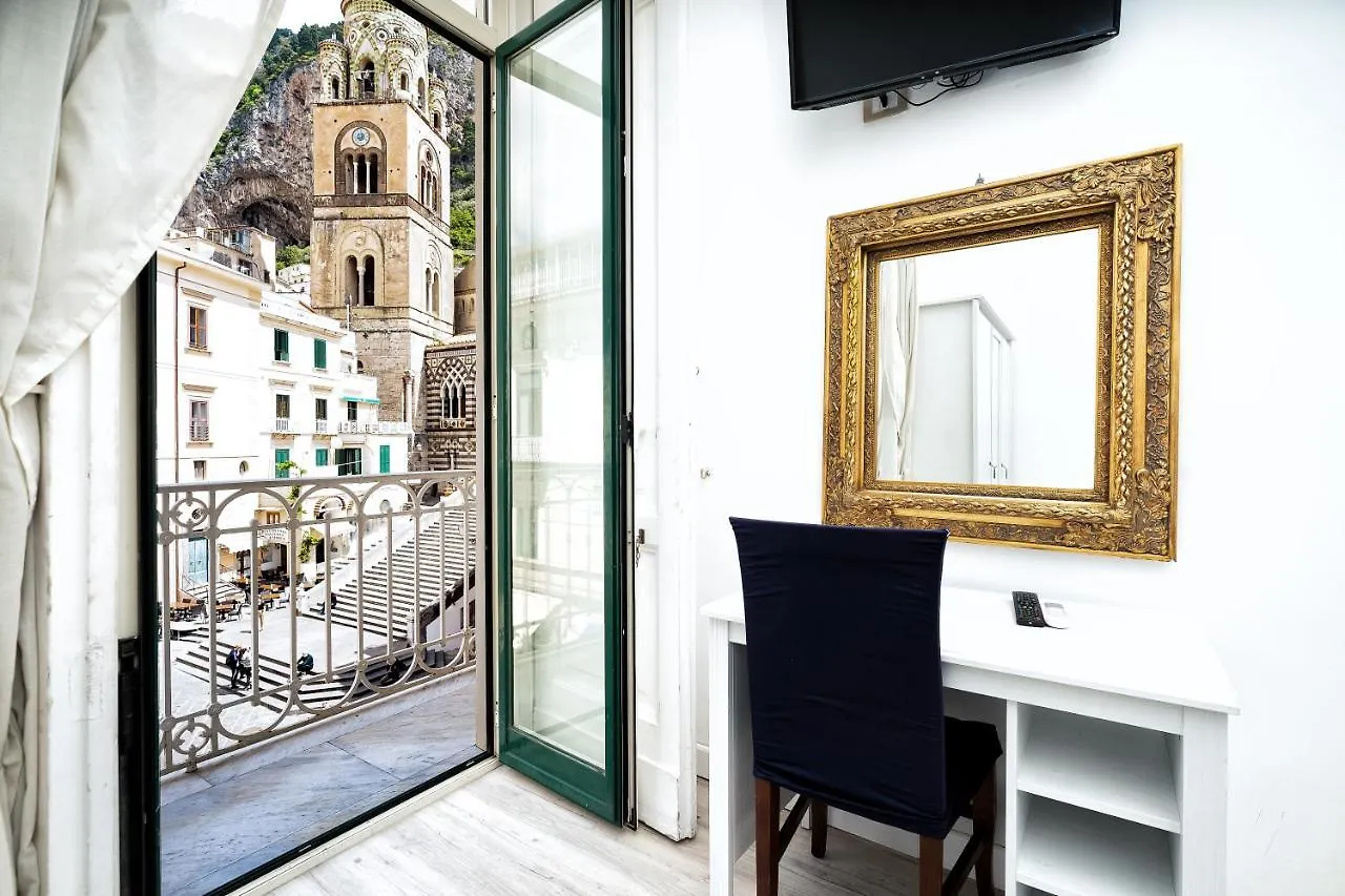 Hotel Fontana Амальфи 3*,