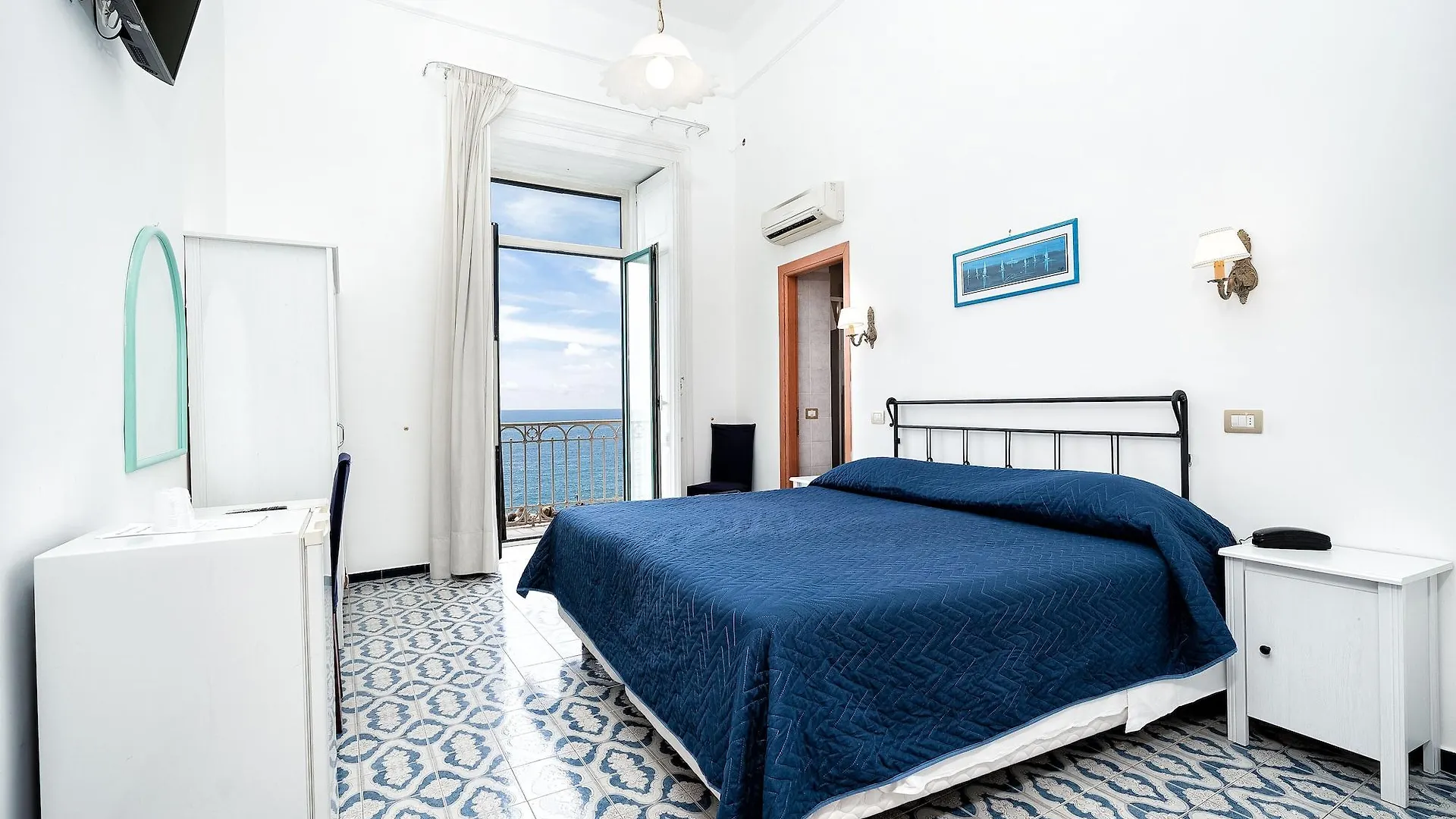 Hotel Fontana Amalfi 3*,